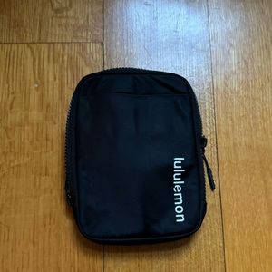 Lululemon Easy Access Belt Bag (no strap)